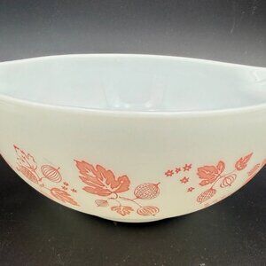 Vintage Pyrex 443 Mixing Bowl Pink Gooseberry Print White Milk Glass 2.5 qts Cin